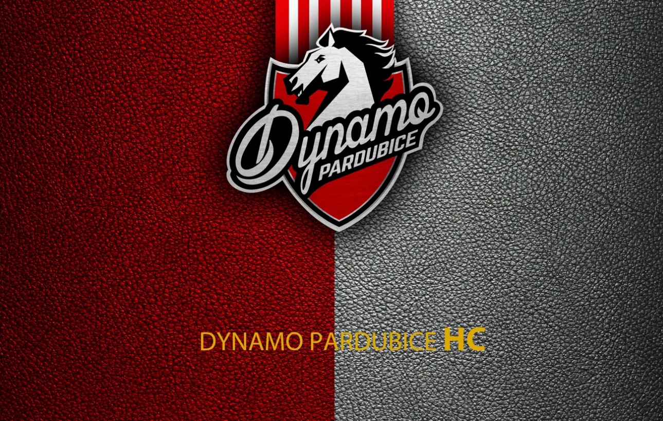 Merch a příslušenství FC Pardubice co nosí věrní fanoušci klubu